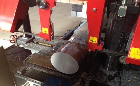 邛崃卧式带锯床加工时出现明显振荡如何排查？